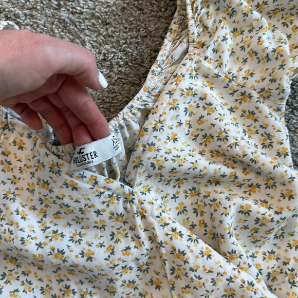 Hollister wrap dress - Picture 3 of 5